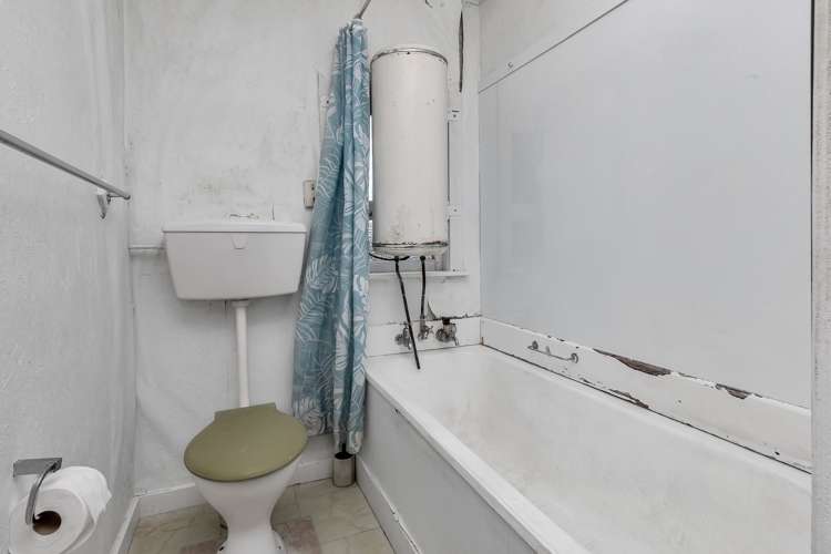 5 The Bluff Riverside_19