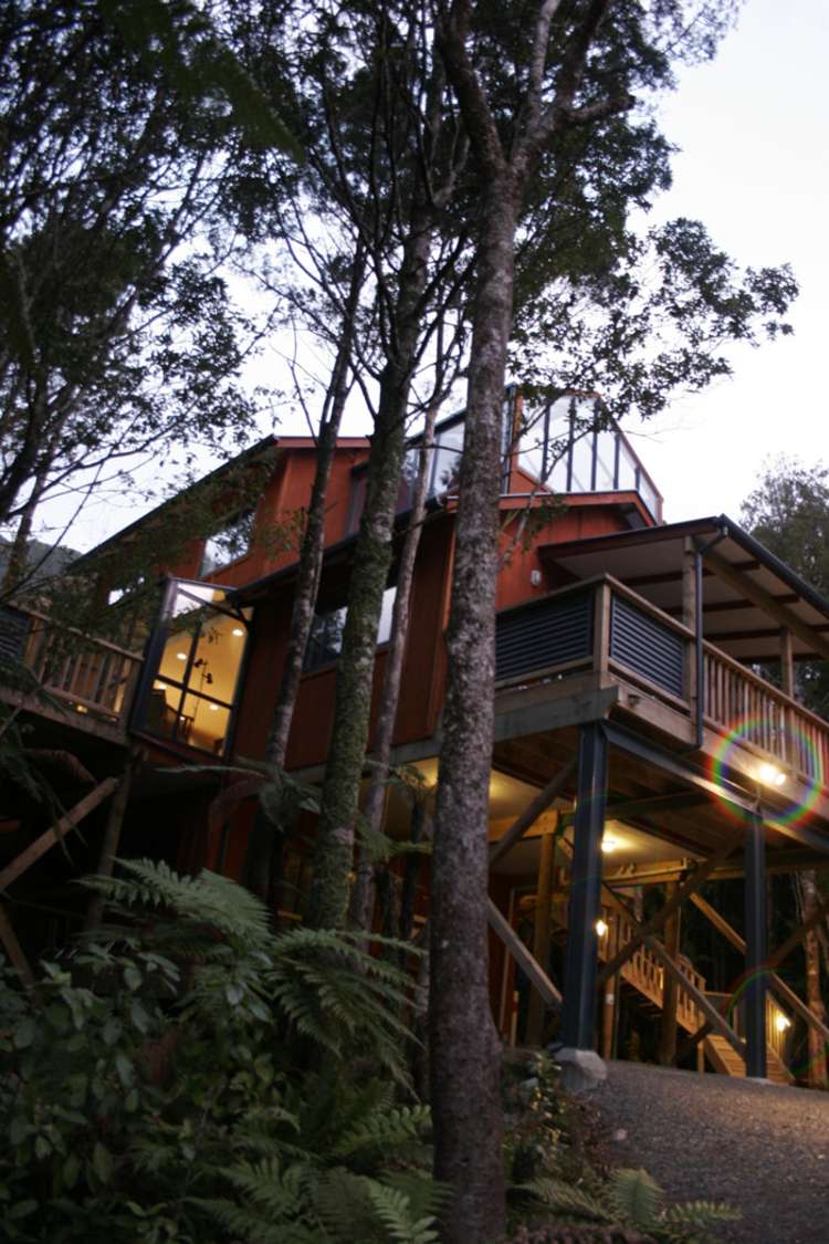 25 Hartmount Place Punakaiki_18