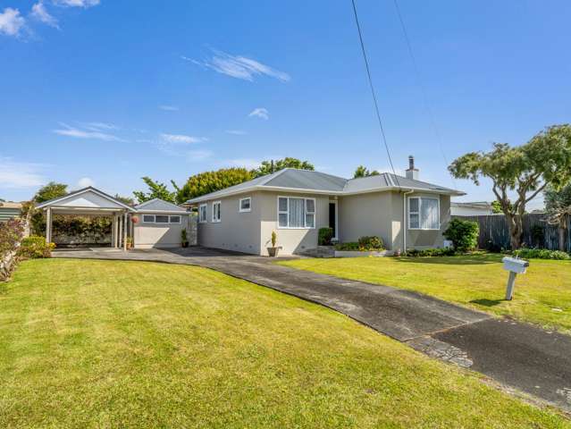 2 Glandwr Crescent Whanganui East_2