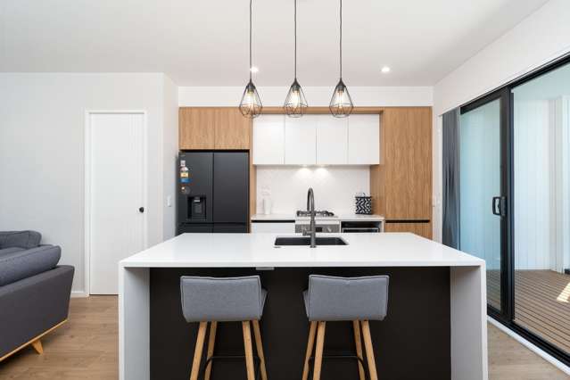 3/10B Huka Road Birkenhead_2