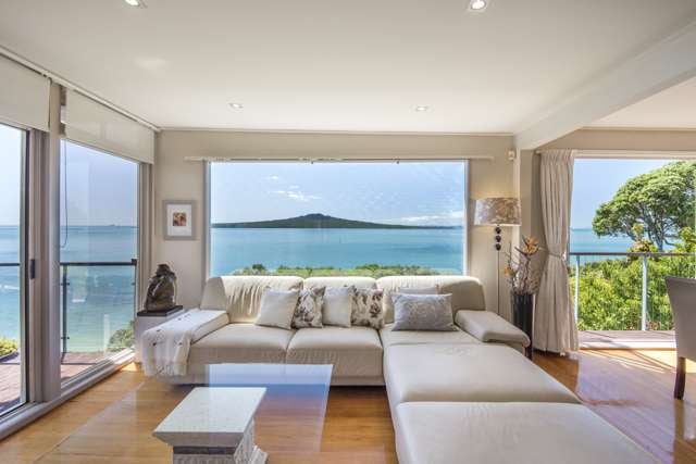 90 Seacliffe Avenue Narrow Neck_2