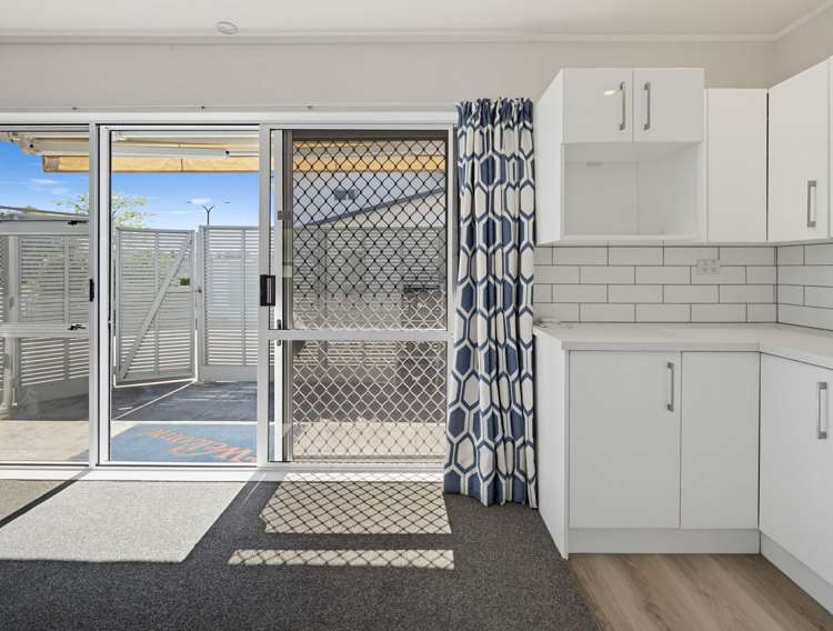 21/376 Kennedy Road Napier South_7
