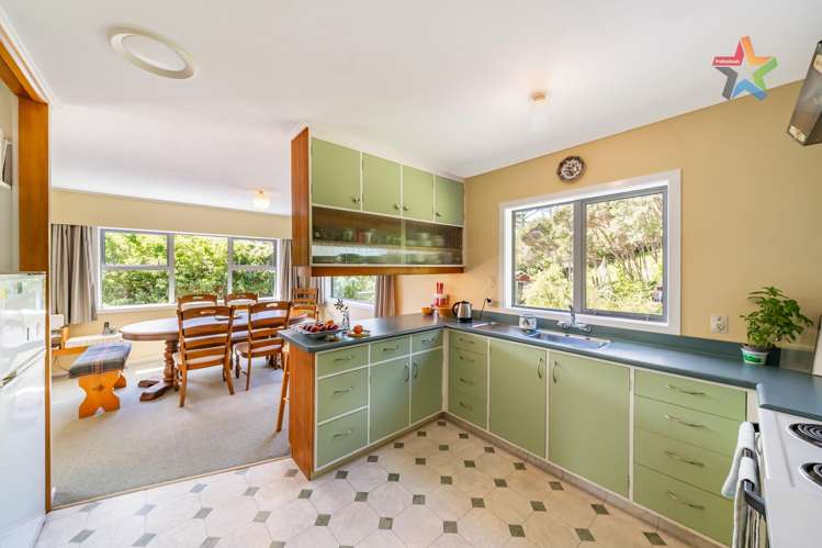1119 Coast Road Wainuiomata_7