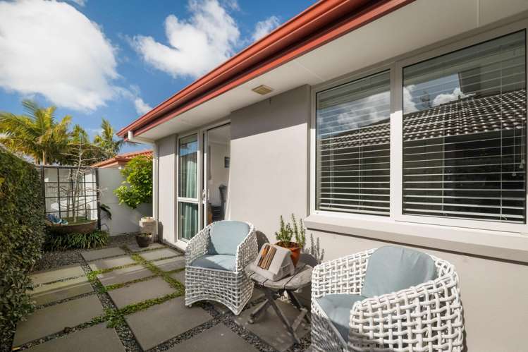 5 Gleneagles Drive Aongatete_12