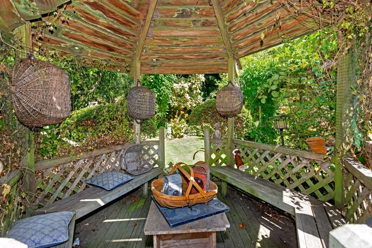 89 Esplanade Kaiti_6