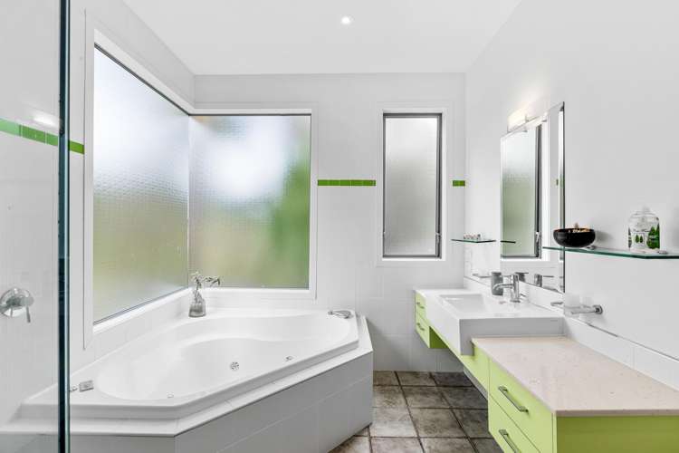 44A John Brian Drive Redvale_20