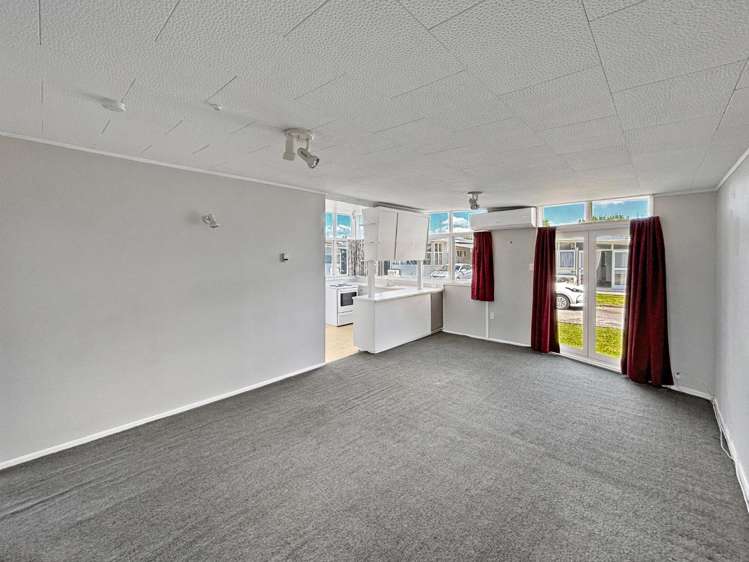 7/457 Featherston Street 10930_2