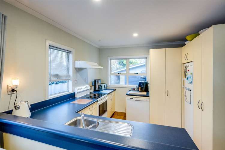 14 Veronica Avenue Marewa_6