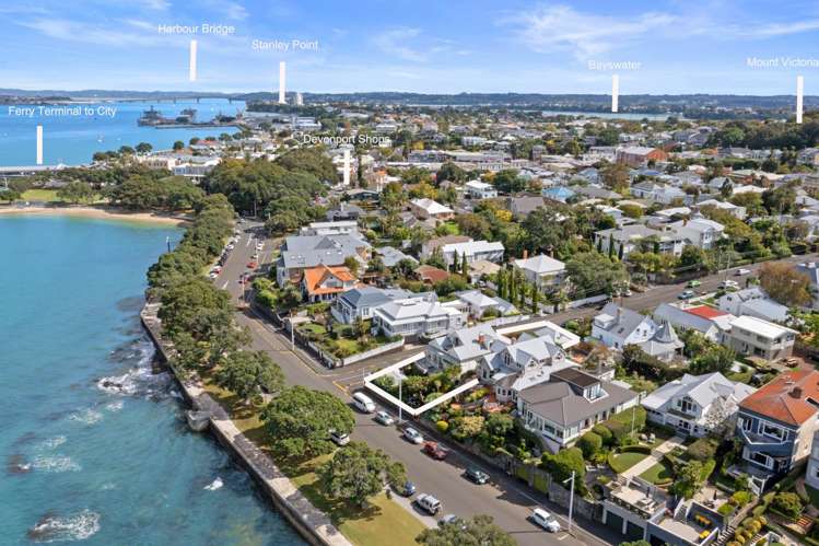 8 King Edward Parade Devonport_37