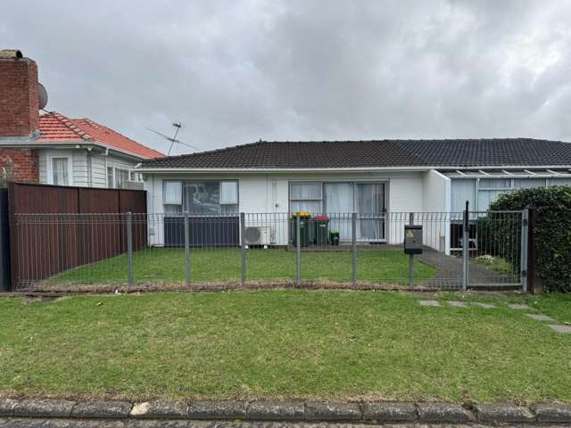 Lovely Two Bedroom Home!