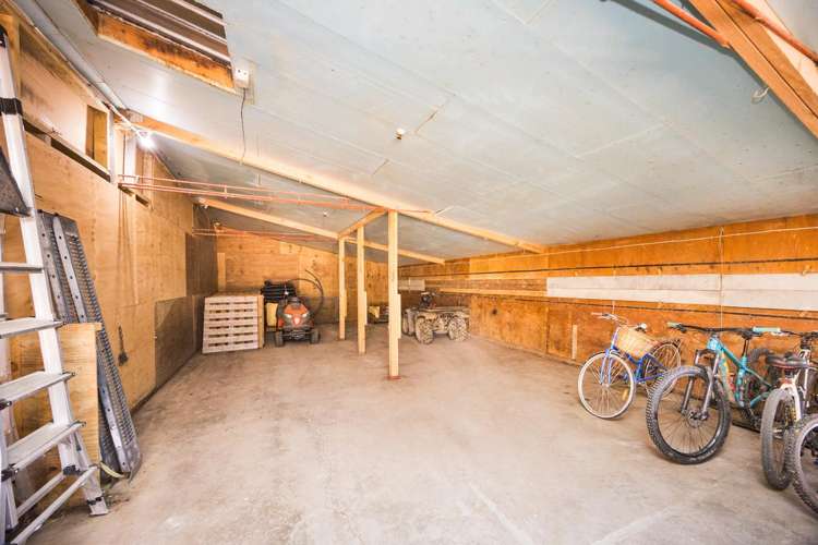 831 Halcombe Road Feilding_34