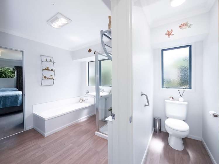 2 Ross Street Opua_16