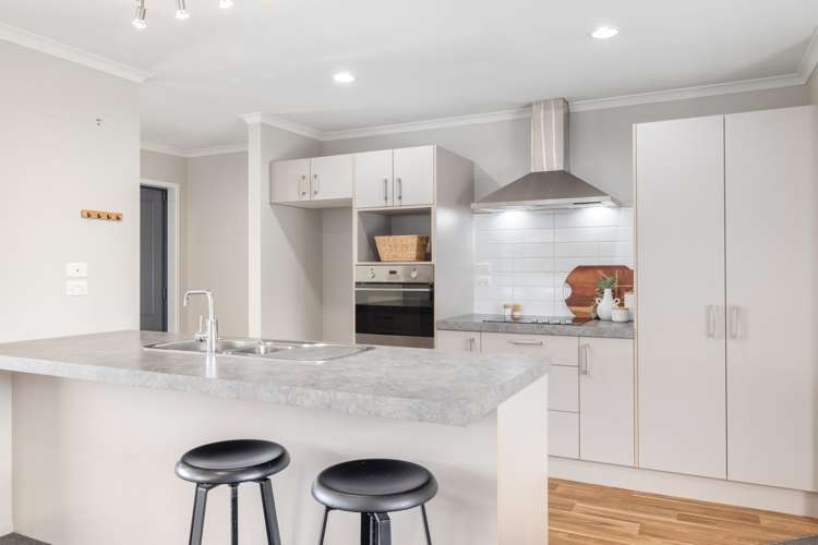 8 Christie Lane Wigram_2