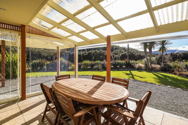 11 Toutouwai Place St Arnaud_18