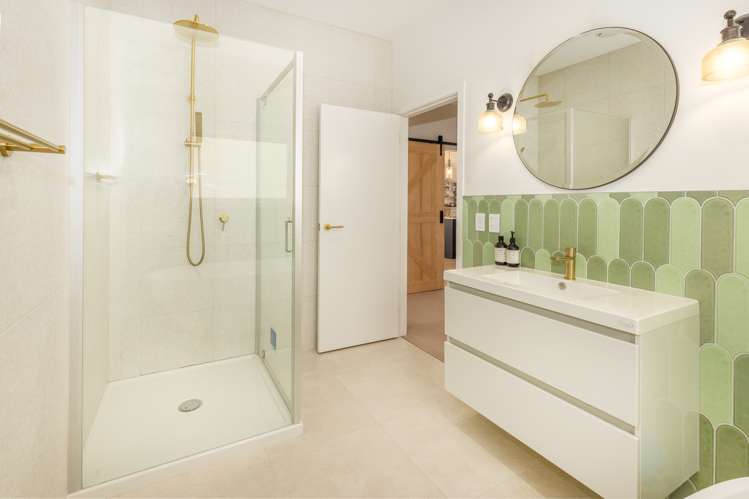 7 Karearea Avenue Waikanae_15