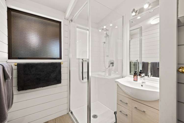 12 Twilight Bay Omaha_14