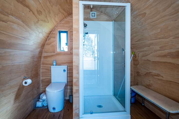 319 Methven Chertsey Road Methven_7