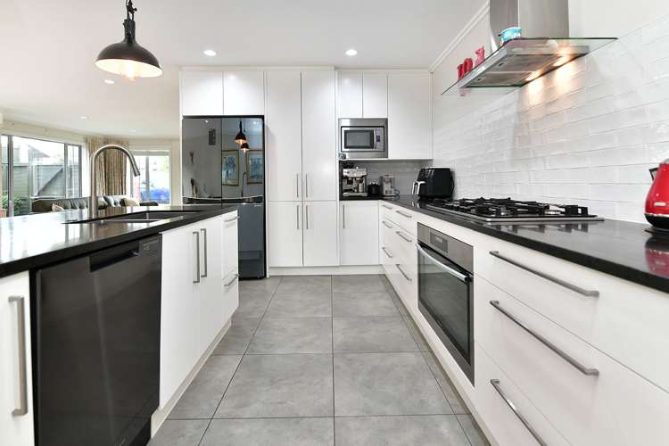 16 Wisteria Lane Silverdale_5