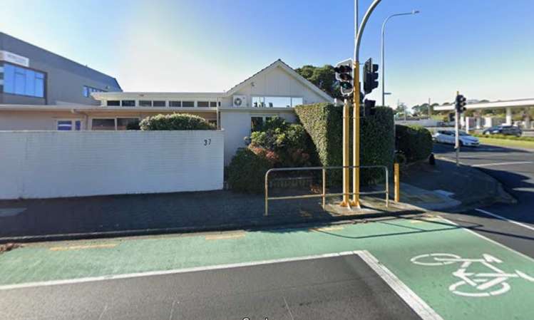 37 Taharoto Road Takapuna_18