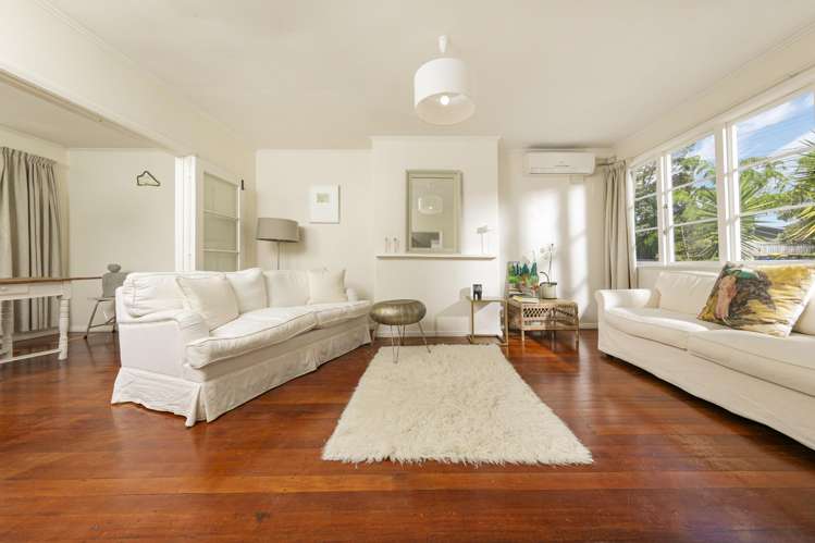 110 Lake Road Belmont_5