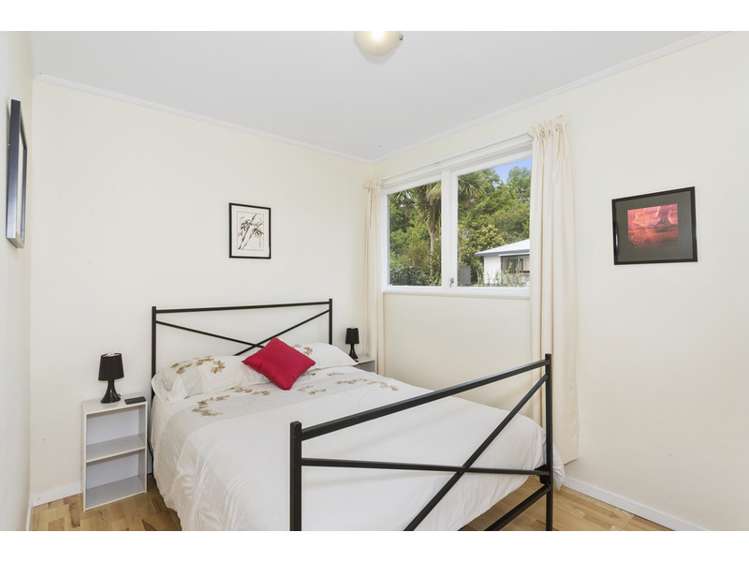 7 Titchener Street New Lynn_16