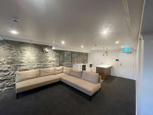 1 Queens Gardens Dunedin Central_1