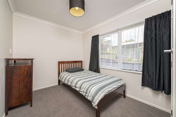 49 Lawrence Crescent Hillpark_10