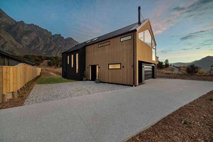 89 Spur Ridge Rise Jacks Point_31