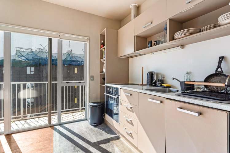 8c/208 Hobson Street Auckland Central_4