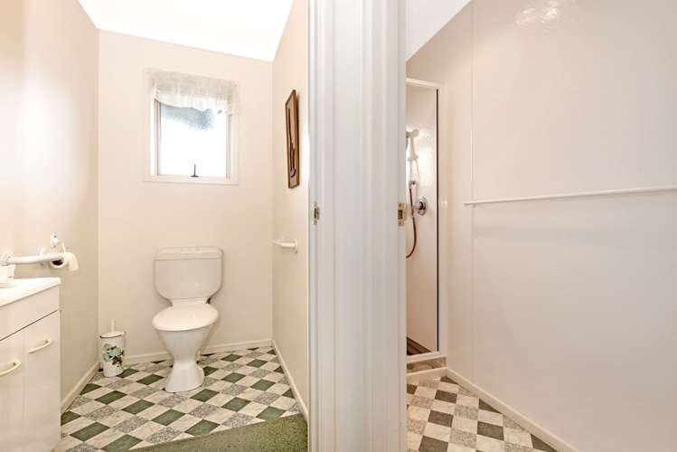 56 Potae Avenue Lytton West_12