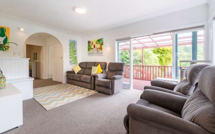 219 Woodlands Park Road Titirangi_0