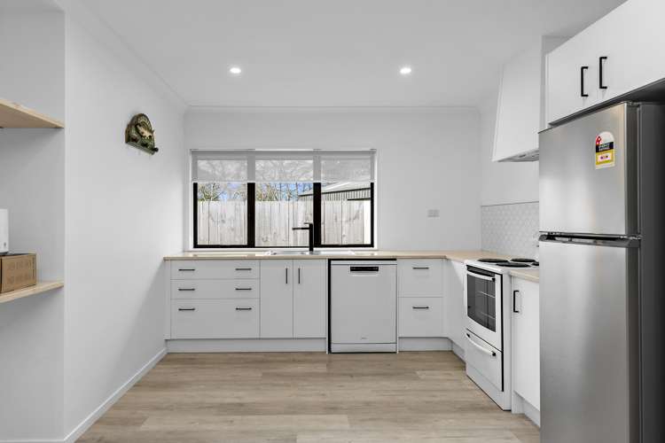 348 Lake View Drive Karapiro_23