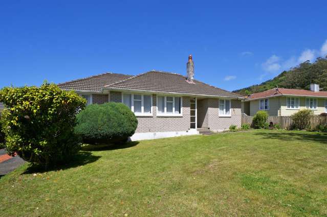 3 Greer Crescent Tawa_1