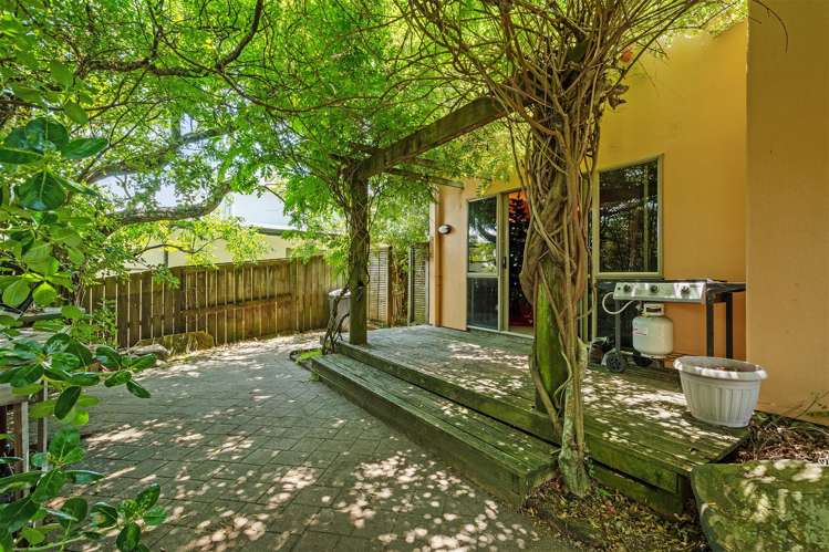 21 Athena Grove Papamoa_9