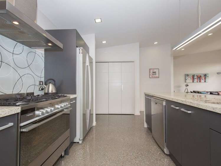 48a Frye Crescent Albert Town_6