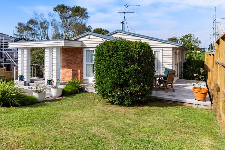 24 Weybridge Crescent Glen Innes_10