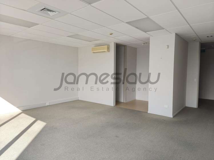 4/9 Orbit Drive Rosedale_16