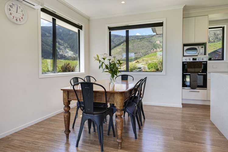 2 Huntaway Close Stoke_6