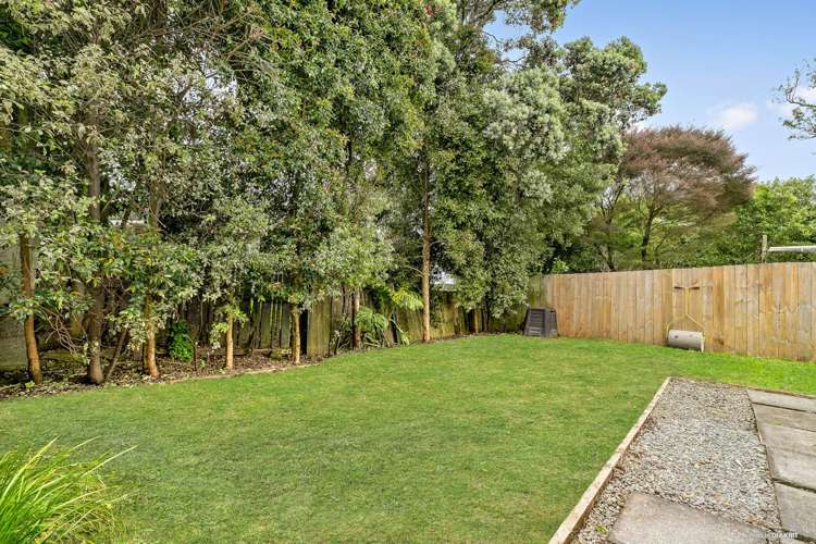 3a Royal Road Massey_16