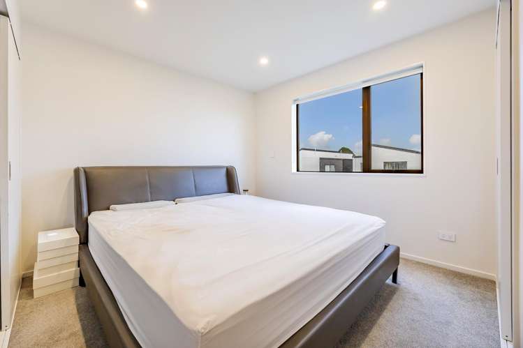 27 Coast Garden Drive Hobsonville_13