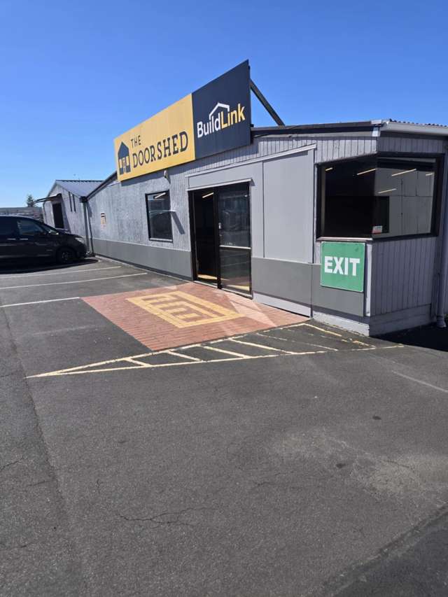 460m2 Industrial Warehouse