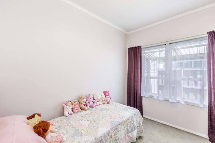 73 Hutchinson Avenue New Lynn_12
