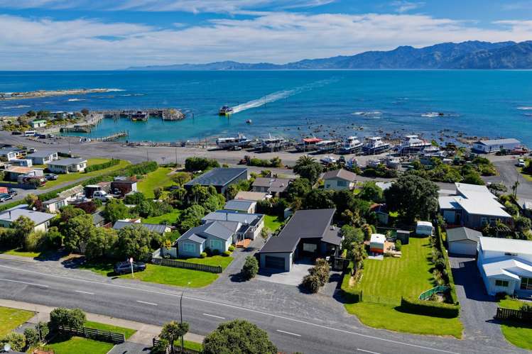 132 South Bay Parade Kaikoura_0