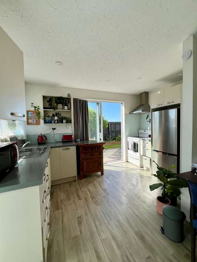 7/656 Cashel Street Linwood_4