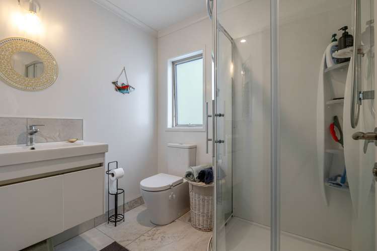 6 Silkwood Place Fitzherbert_12