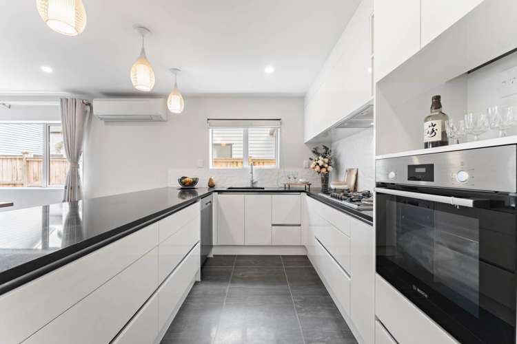 11 Camp X Place Whenuapai_5