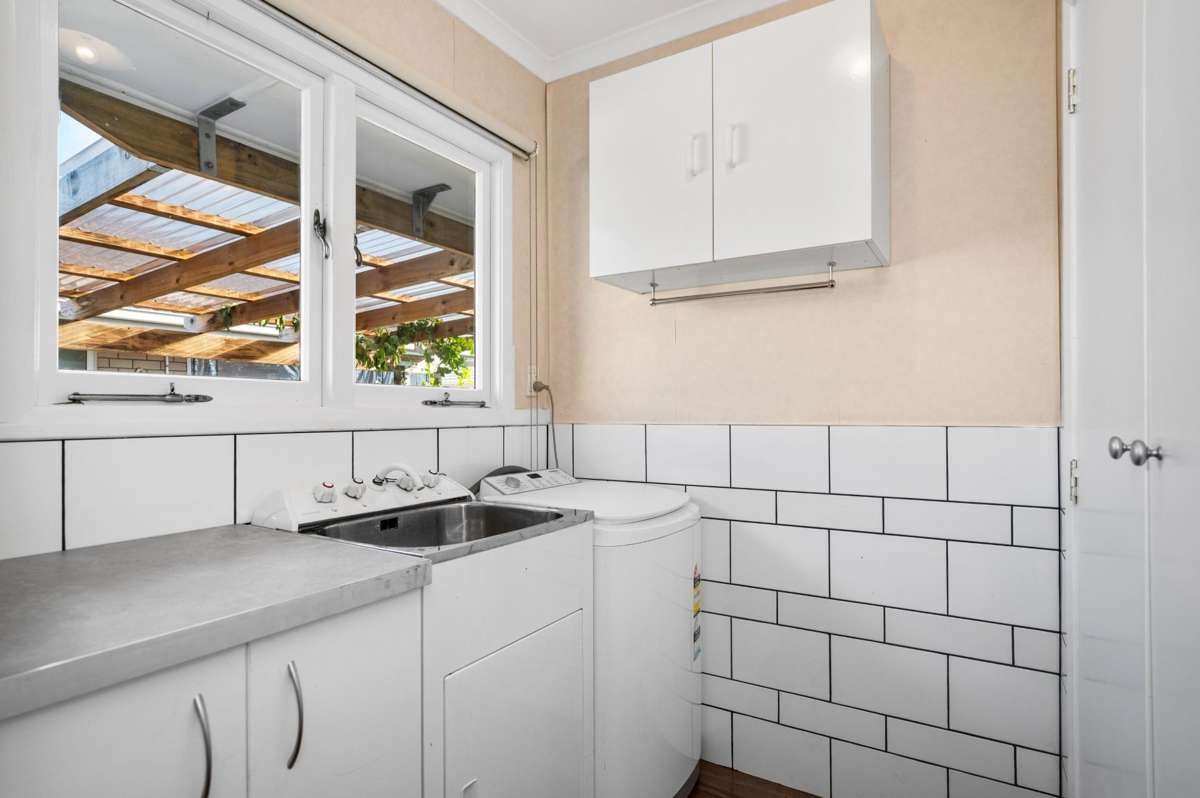 54A Pemberton Crescent_5