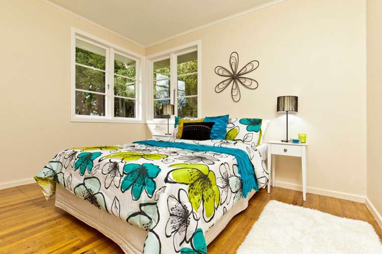 2/7 Vera Road Te Atatu South_13