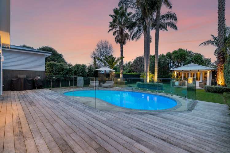 39 Tui Street Point Chevalier_10