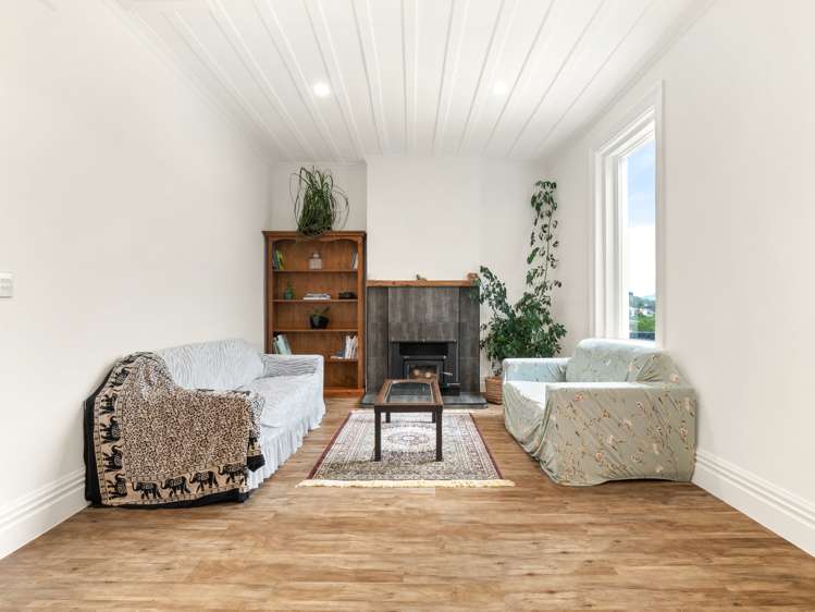 6 Magnetic Street Port Chalmers_8